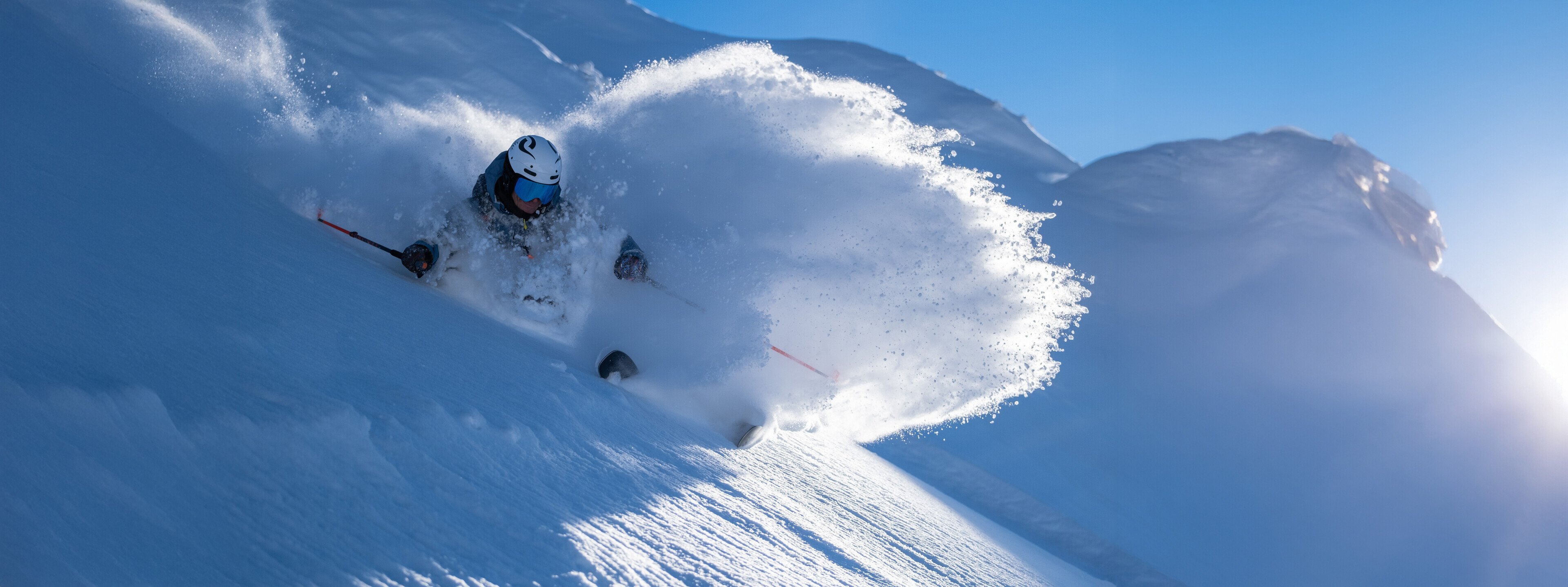 POP EYES ski goggles in powder snow – clear vision, 100 % UV protection and anti-fog technology for perfect ski days